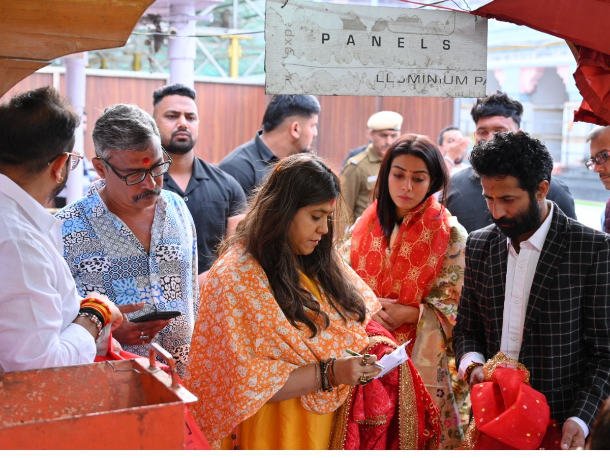 Jagat Gautam Sharma from Himachal prayed for the success of Ekta Kapoor’s upcoming Crew and Holi festival.